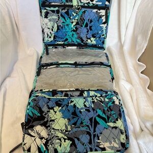 Vera Bradley Quilted Hanging Cosmetic Case in Teal, Blue & Black
